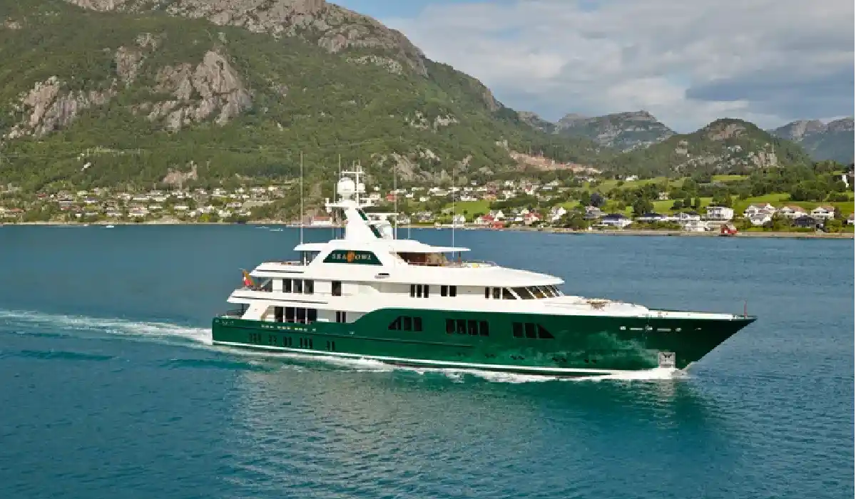 Feadship - Sea Owl - Luxury Yacht Charter - Preowned Luxury Yachts - Exclusive Concierge Club.webp